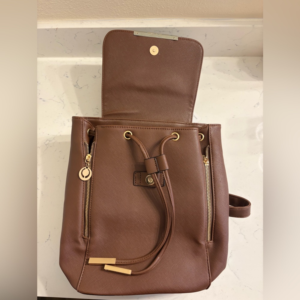 NWT Brown Faux Leather Bag